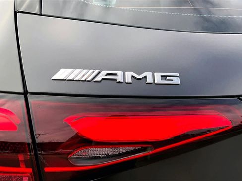 Used 2026 Mercedes-Benz GLC 43 AMG 4MATIC image 31