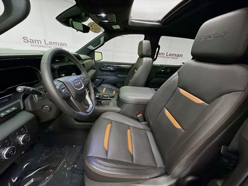 Used 2024 GMC Sierra 1500 AT4 w/ Technology Package image 25
