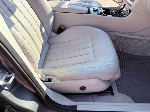 Used 2012 Mercedes-Benz CLS 550 CLS550 image 28