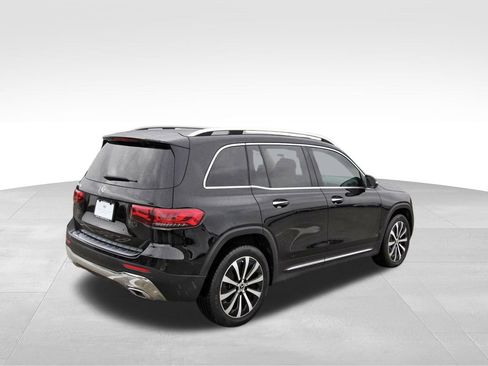 Used 2022 Mercedes-Benz GLB 250 image 4