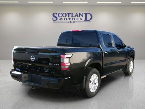 Used 2023 Nissan Frontier SV w/ SV Convenience Package image 6