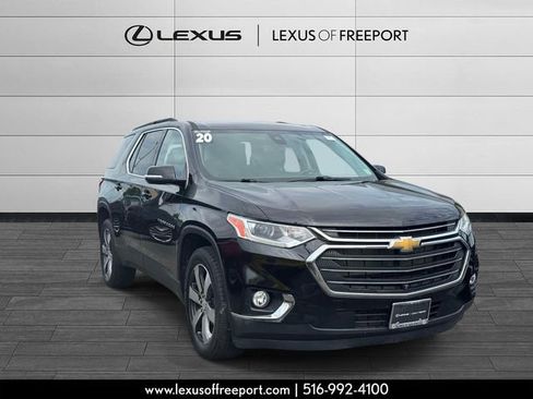 Used 2020 Chevrolet Traverse LT w/ LT Premium Package AWD/4WD image 1