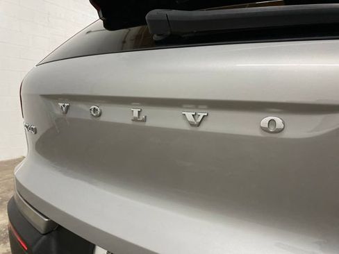 Used 2023 Volvo XC40 Recharge Ultimate AWD/4WD image 97