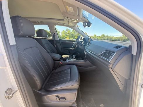 Used 2023 Audi Q5 2.0T Premium w/ Convenience Package AWD/4WD image 34
