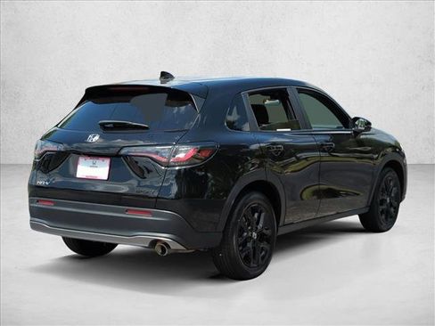 Certified 2024 Honda HR-V Sport image 5