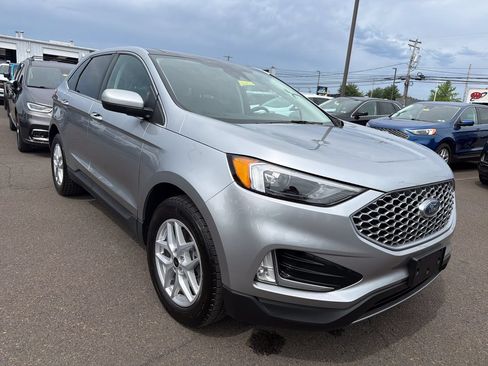 Used 2023 Ford Edge SEL w/ Convenience Package AWD/4WD image 7