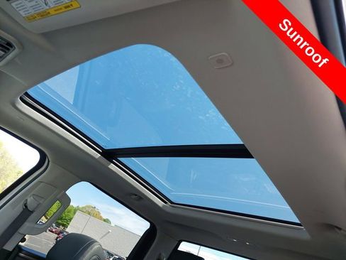 Used 2024 Toyota Tundra Limited w/ TRD Off-Road Package image 11