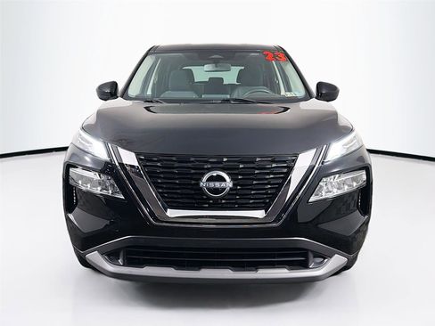 Used 2023 Nissan Rogue SV AWD/4WD image 2