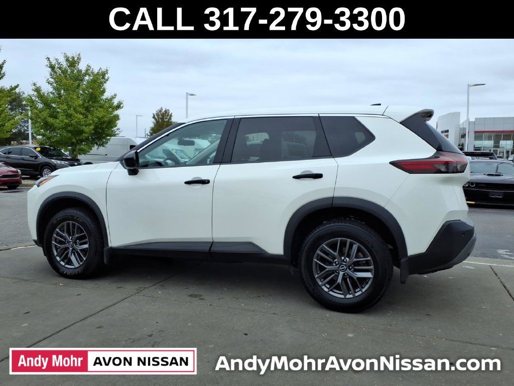 Used 2023 Nissan Rogue S AWD/4WD image 5