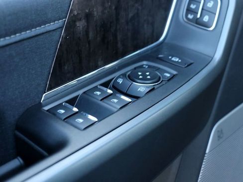 New 2026 Ford F250 Lariat w/ Black Appearance Package AWD/4WD image 22