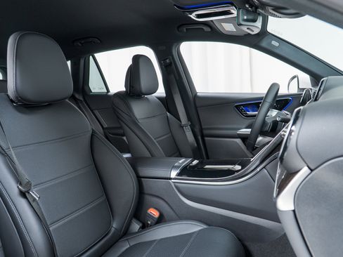 New 2026 Mercedes-Benz GLC 300 4MATIC image 22