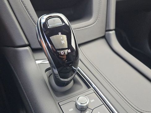 New 2025 Cadillac XT5 Premium Luxury w/ LPO, Red Accent Package image 33