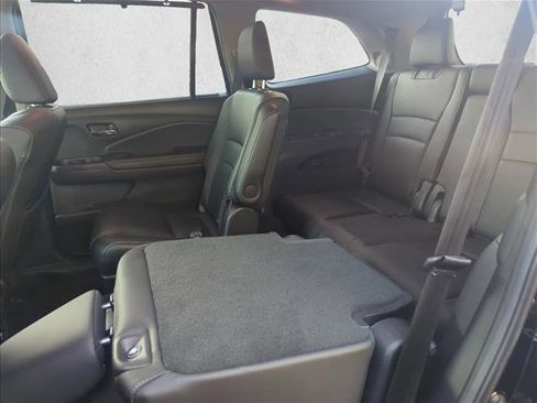 Used 2022 Honda Pilot Elite image 22