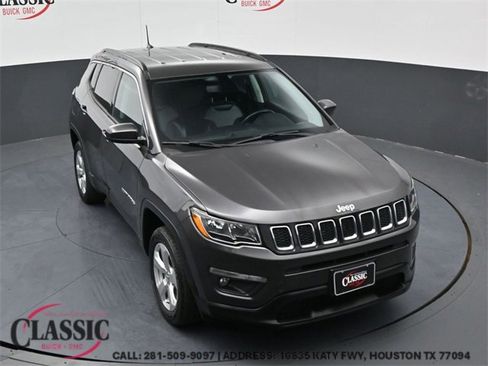 Used 2020 Jeep Compass Latitude w/ Cold Weather Group image 1