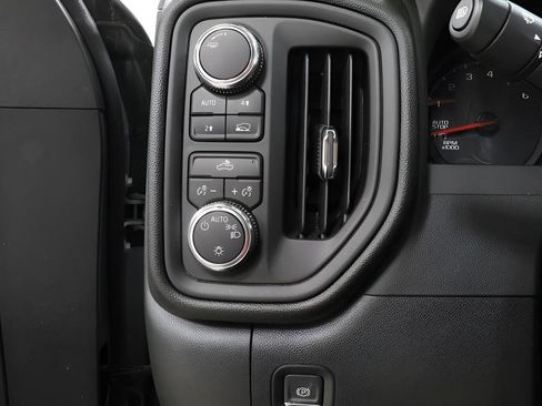 Used 2024 GMC Sierra 1500 Pro w/ Graphite Edition AWD/4WD image 18