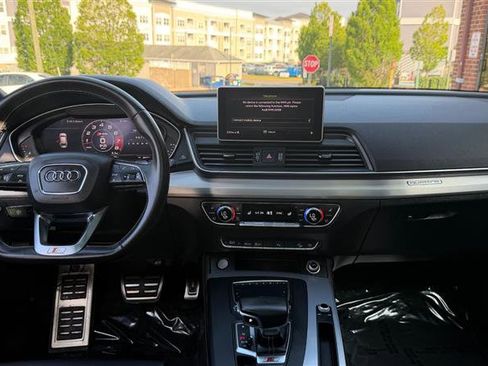 Used 2018 Audi SQ5 Prestige w/ Prestige Package AWD/4WD image 27