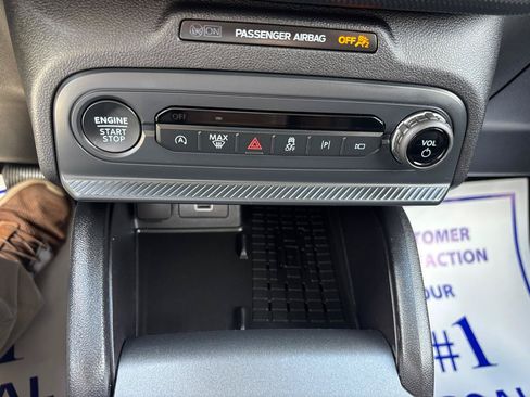 Used 2025 Ford Bronco Sport Outer Banks AWD/4WD image 21