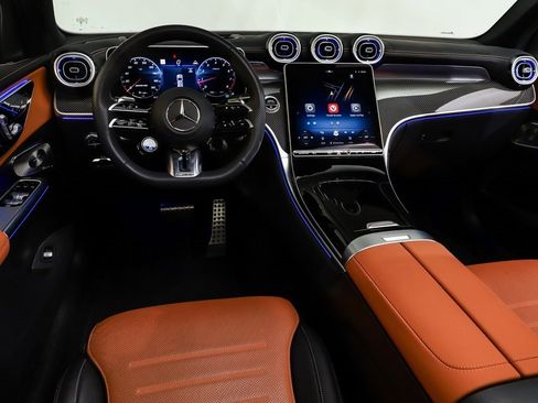 Certified 2025 Mercedes-Benz GLC 43 AMG GLC 43 AMGﾮ image 6