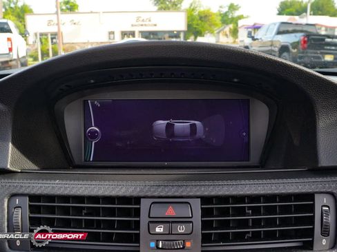 Used 2009 BMW M3 Convertible RWD image 40