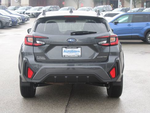 Used 2025 Subaru Crosstrek 2.0i Premium image 6