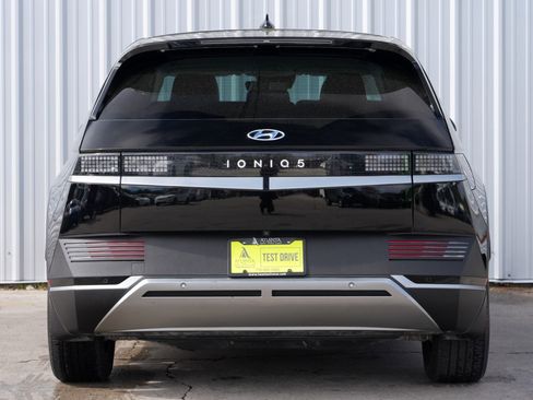 Used 2023 Hyundai Ioniq 5 SEL image 10