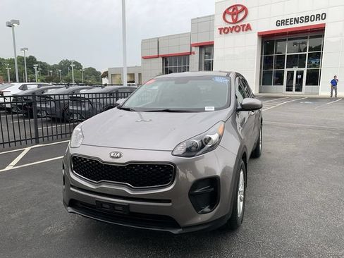 Used 2019 Kia Sportage LX FWD image 1