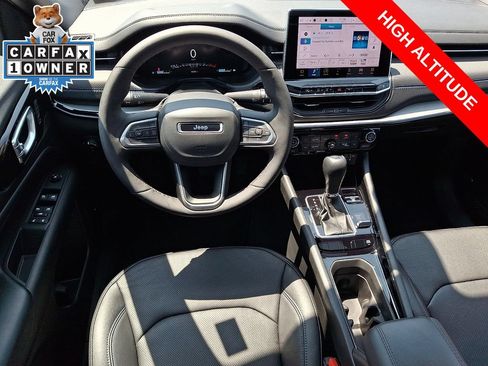 Used 2025 Jeep Compass Limited w/ High Altitude Package AWD/4WD image 11