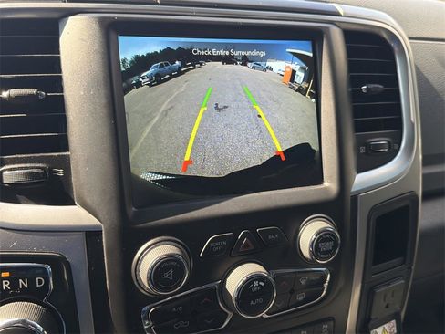 Used 2018 RAM 1500 Big Horn image 29