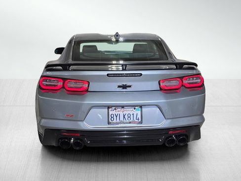 Used 2023 Chevrolet Camaro SS RWD image 6