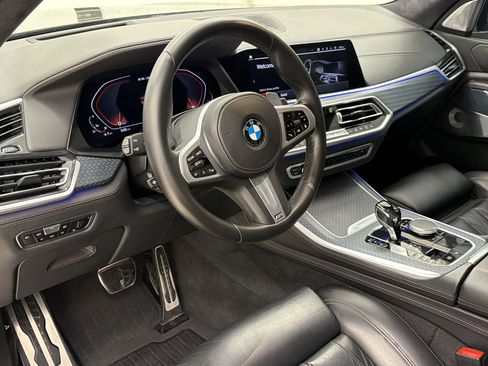 Used 2020 BMW X5 M50i w/ Executive Package AWD/4WD image 4