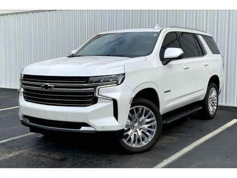 Used 2024 Chevrolet Tahoe LT w/ LT Signature Package image 1