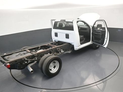 Used 2024 RAM 3500 Tradesman RWD image 61