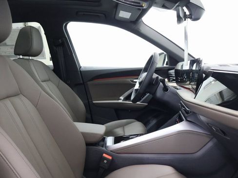 New 2025 Audi Q5 Premium w/ Convenience Package image 21