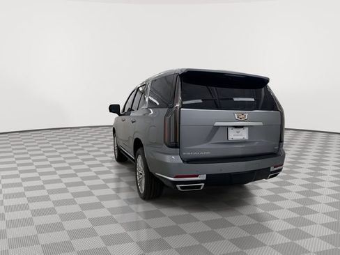 New 2026 Cadillac Escalade Luxury w/ Touring Package image 8