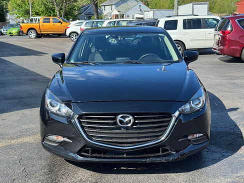 Used 2017 MAZDA MAZDA3 Sport FWD image 3