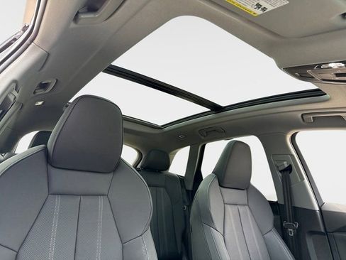 Certified 2025 Audi Q5 Premium Plus w/ Premium Plus image 11