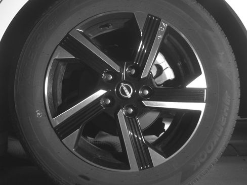 Used 2025 Nissan Sentra SV FWD image 14
