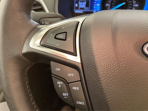 Used 2023 Ford Edge SEL w/ Convenience Package image 22