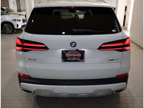 Used 2026 BMW X5 xDrive40i w/ Premium Package AWD/4WD image 6