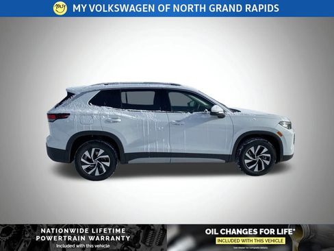 New 2026 Volkswagen Tiguan S image 23