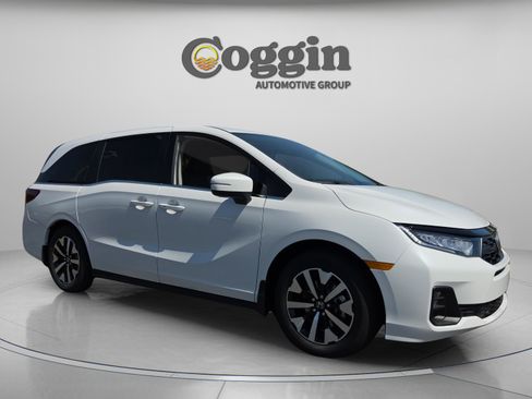 New 2026 Honda Odyssey EX-L image 7