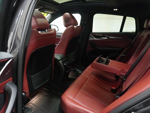 Used 2024 BMW X4 M40i w/ Premium Package image 13