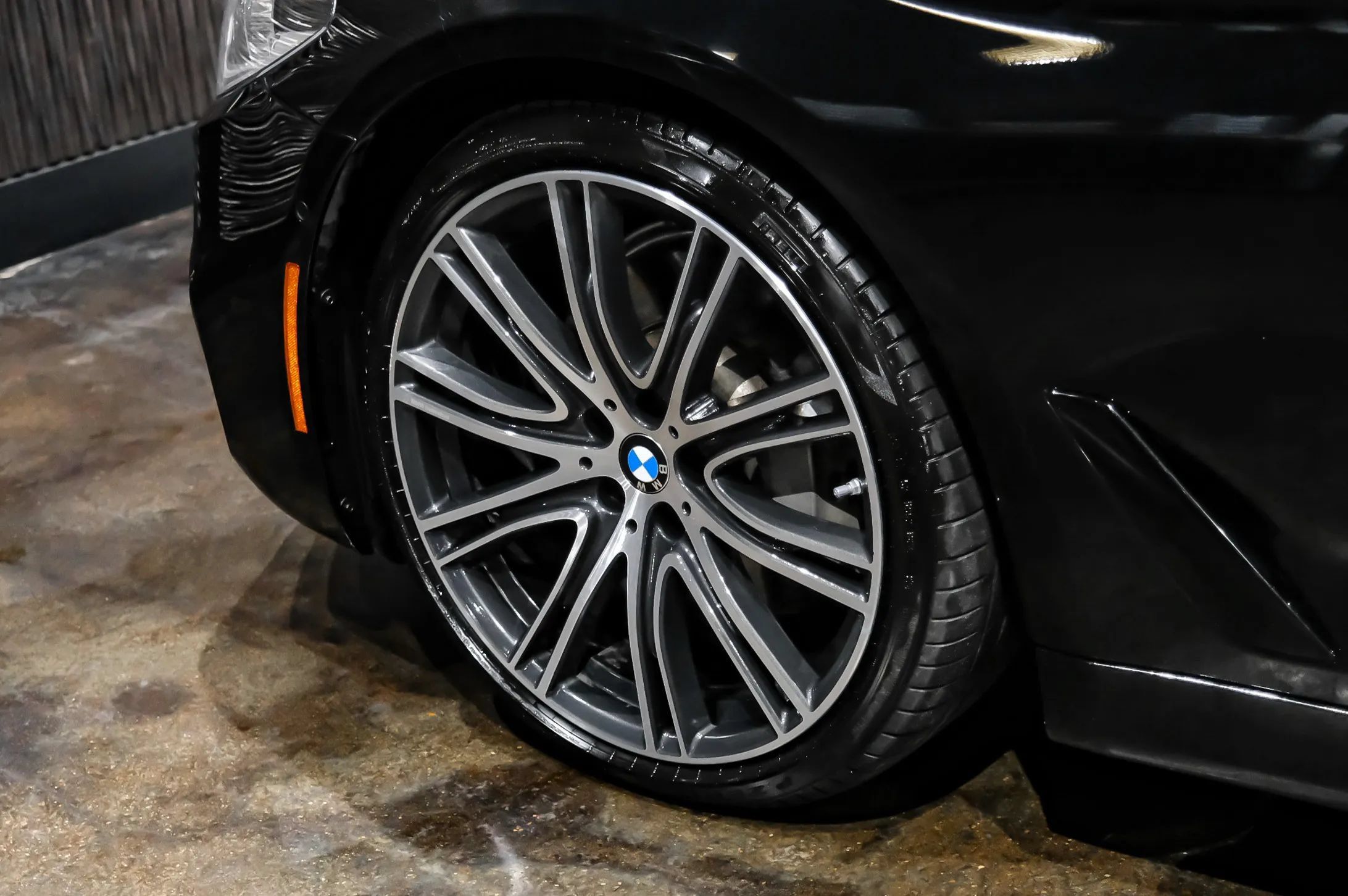 Used 2017 BMW 540i RWD image 59