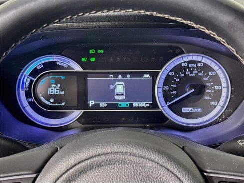 Used 2020 Kia Niro LXS FWD image 13