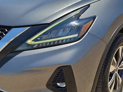 Used 2023 Nissan Murano SV FWD image 7
