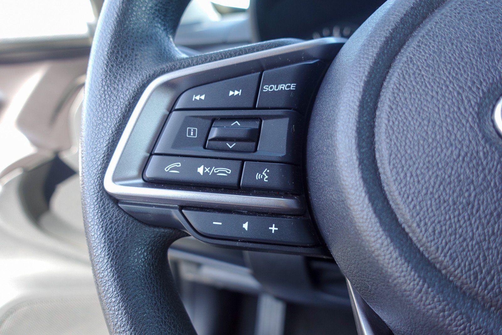 Certified 2025 Subaru Impreza 2.0i AWD/4WD image 16