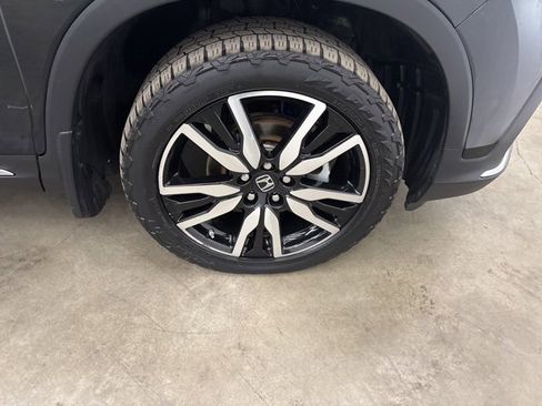 Used 2020 Honda Pilot Touring image 29