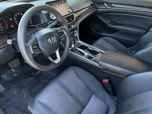 Certified 2018 Honda Accord EX image 11