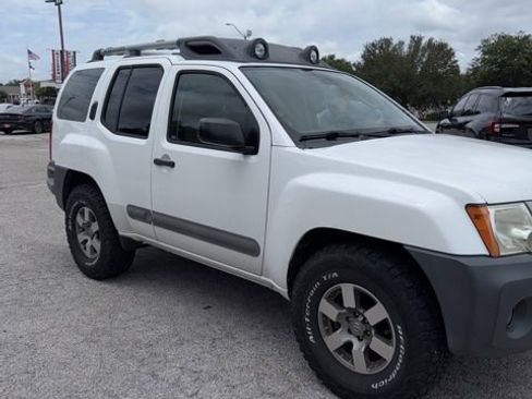 Used 2012 Nissan Xterra PRO-4X w/ Pro-4x Leather Pkg AWD/4WD image 3