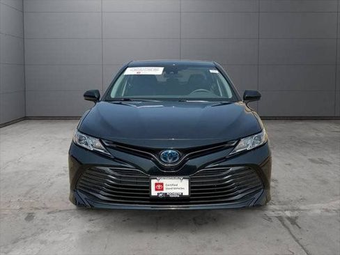 Used 2019 Toyota Camry LE FWD image 70